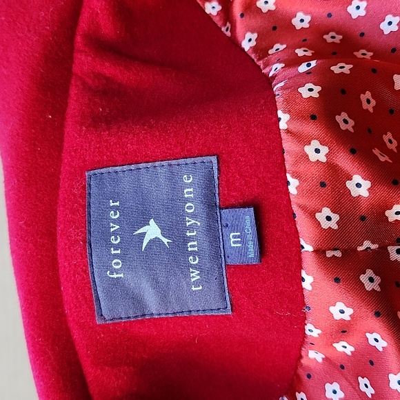 Velvet Jacket - Picture 7 of 8